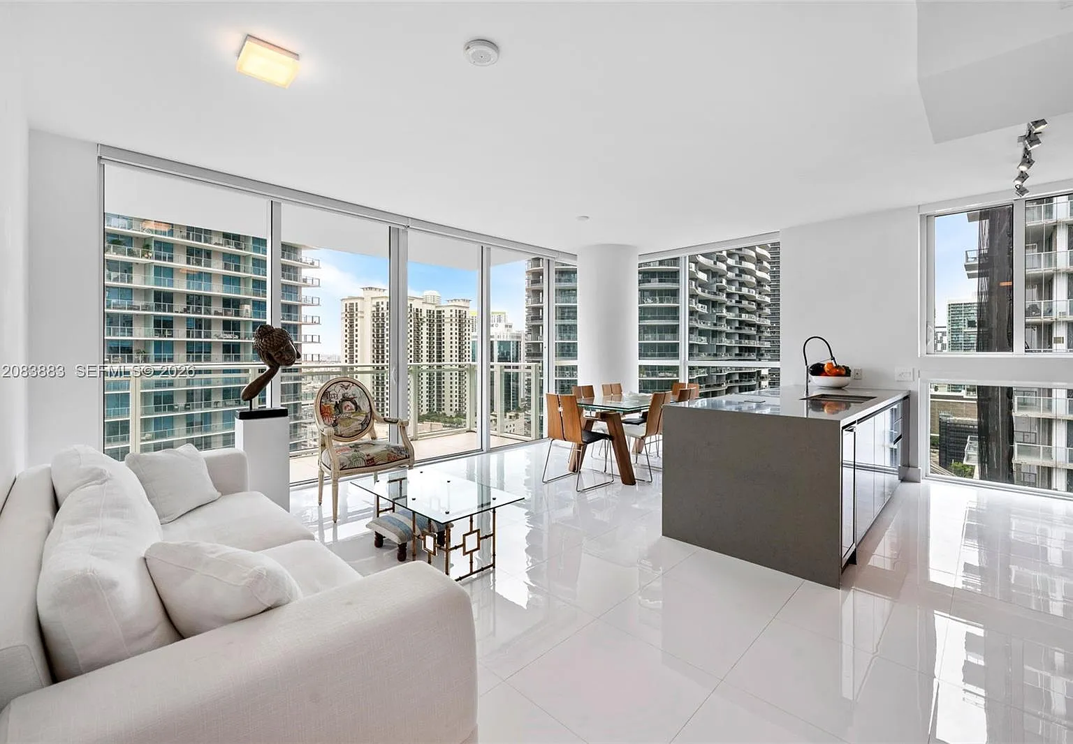 The Bondo (1080 Brickell) — Photo 1