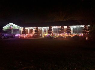 10 Oleeta Rd, Mount Sinai, NY 11766