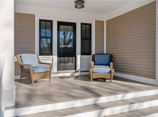 107 River St, Guilford, CT 06437