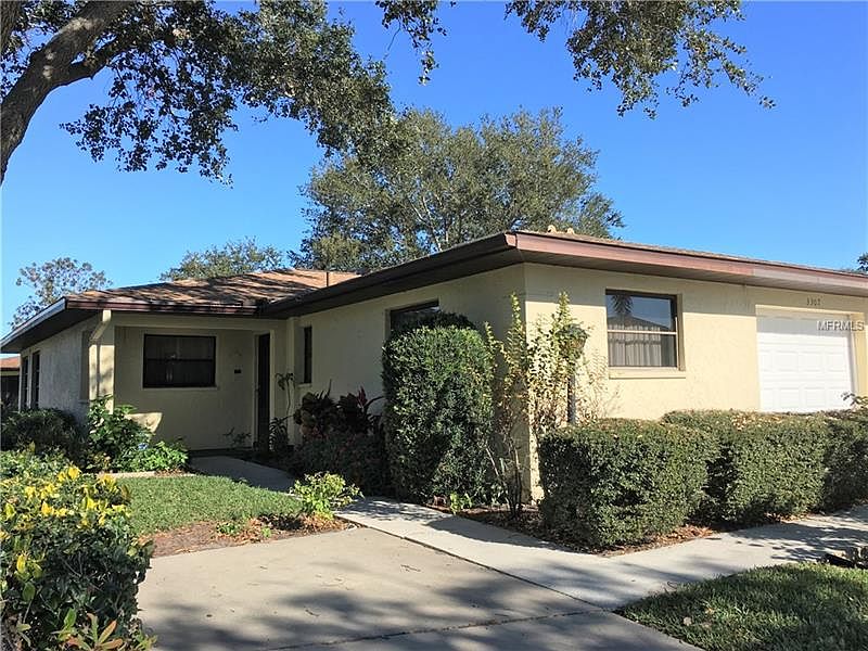 1st image of 3307 Vivienda Blvd