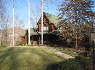 289 Admirals Way, Glade Hill, VA 24092