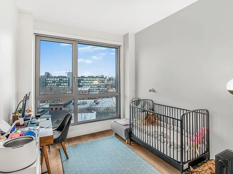 21-41 46th St #7C — Photo 5