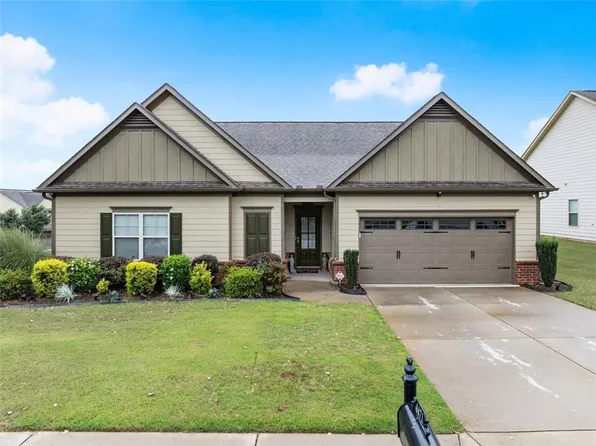 4471 Clubside Dr, Gainesville, GA 30504