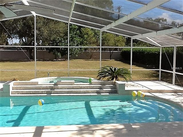 1st image of 15005 Arbor Hollow Dr