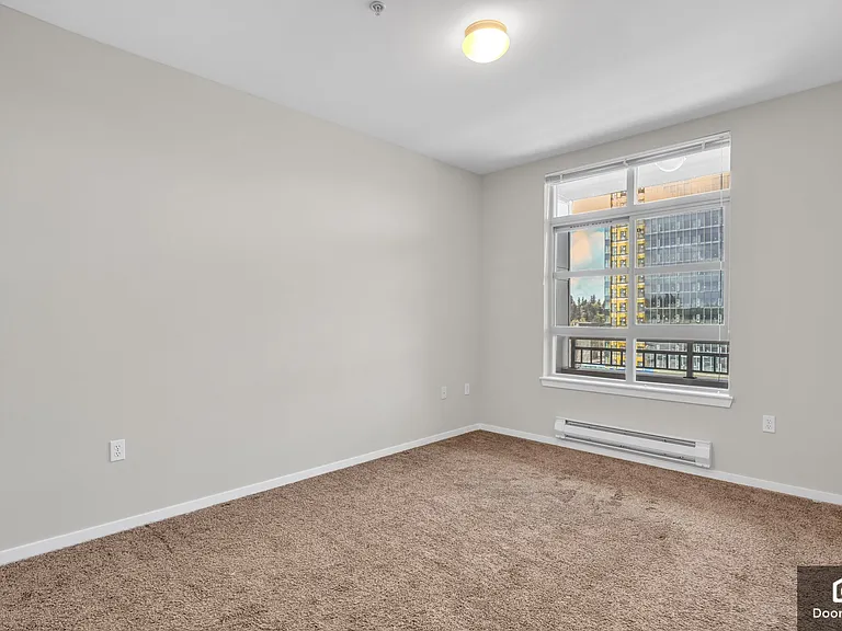 118 107th Ave NE #407 — Photo 17