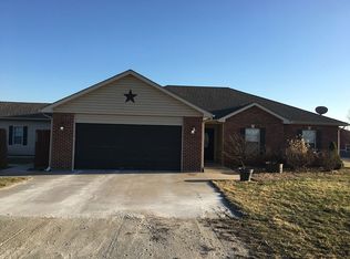 12290 E Owens School Rd, Hallsville, MO 65255