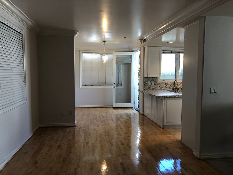 1st image of 843 15th St #3