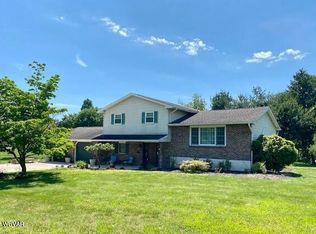 1224 Maple St, Bloomsburg, PA 17815