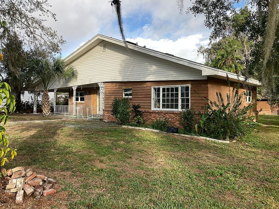 1st image of 850 N Orange Blossom Cir