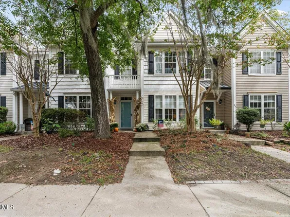 83 Regent Ave, Bluffton, SC 29910