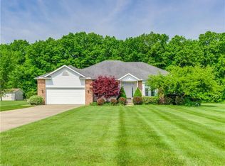 699 Watson Rd, Deerfield, OH 44411