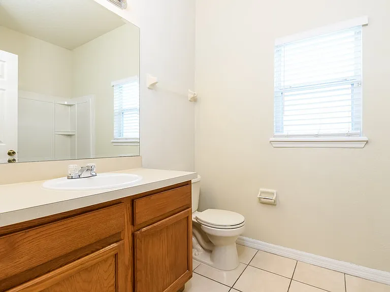 2510 Sherbrook Ln — Photo 12