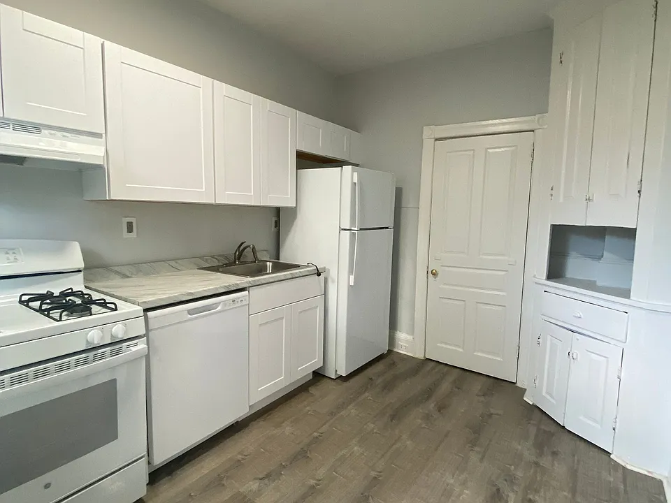 4730 Warrington Ave #3