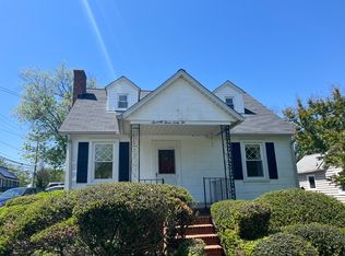 7362 Montgomery Rd, Elkridge, MD 21075