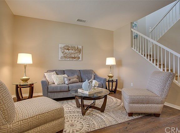 3rd image of 8462 Roosevelt Ct