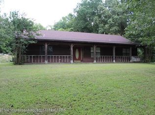 4560 Nesbit Rd, Nesbit, MS 38651