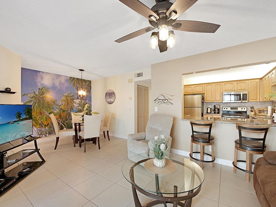 1st image of 303 Liberty Court