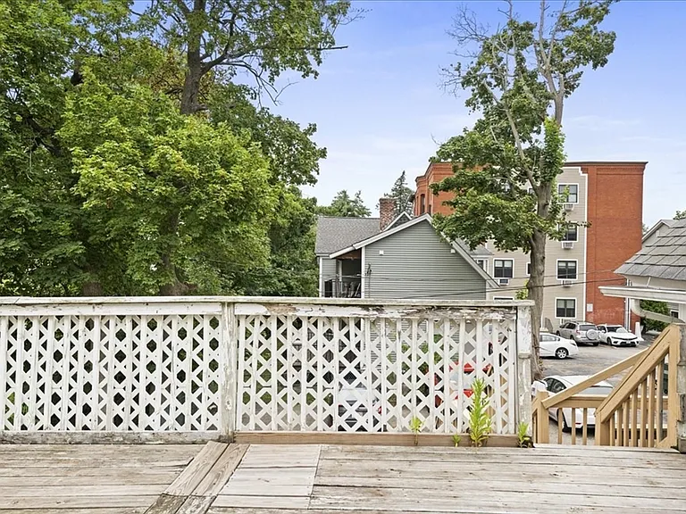 36 Cedar St #2A — Photo 8