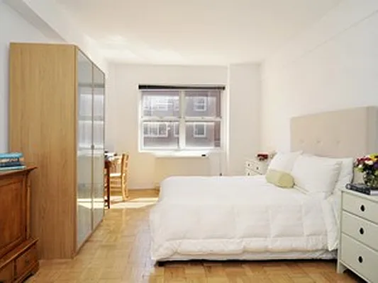 Sold by Corcoran | media 4