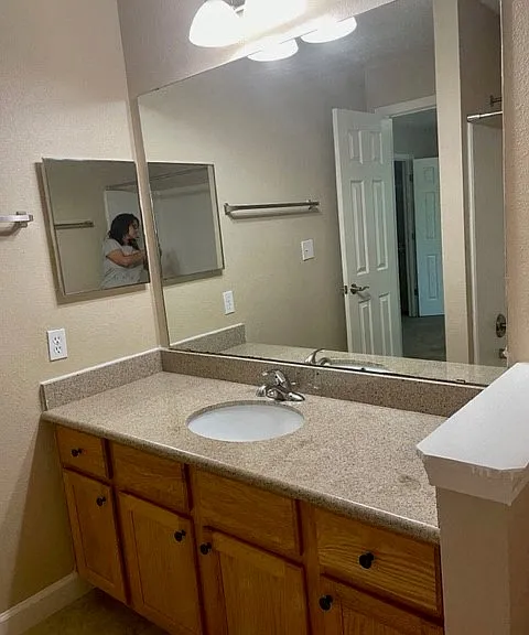 37 Laiken Ct — Photo 30