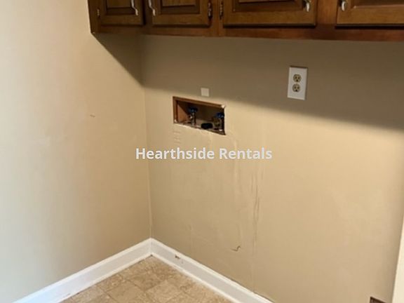 4th image of 132G Oakmont Dr