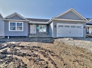 3907 Slate Dr, Champaign, IL 61822