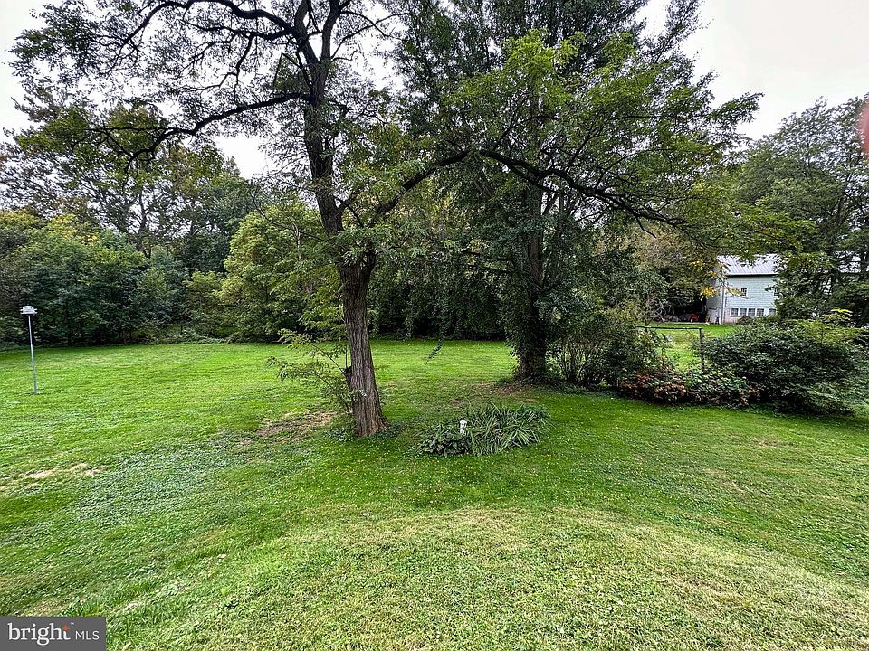 2694 Charlestown Rd, Lancaster, PA 17603 Zillow