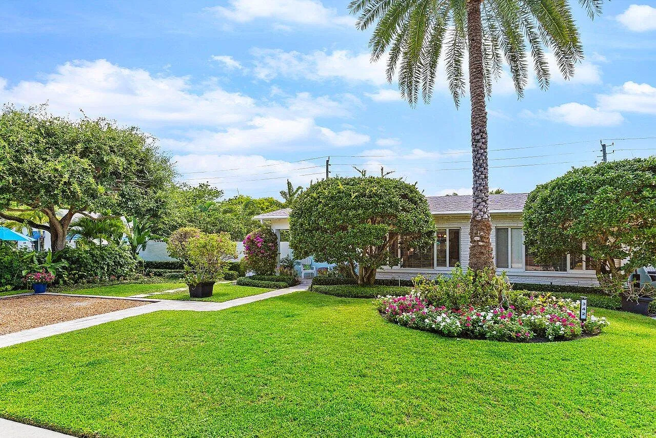 2 bed, 1.5 bath, 1082 sqft, $21,000 — Photo 3
