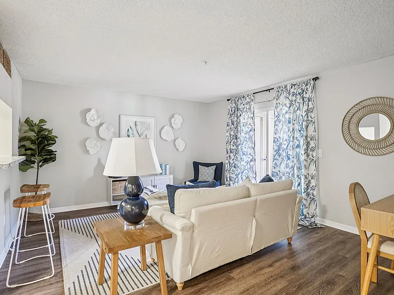 Newport Colony Apartments in Casselberry — Photo 3