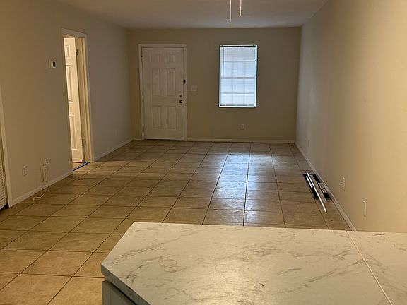 4th image of 340 6th St N #1