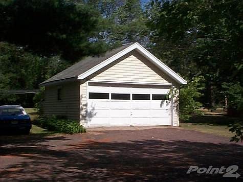 2103 Western Ave 002