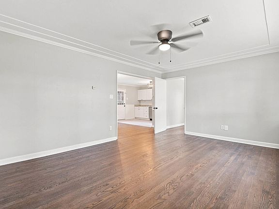 4th image of 414 Haney Dr