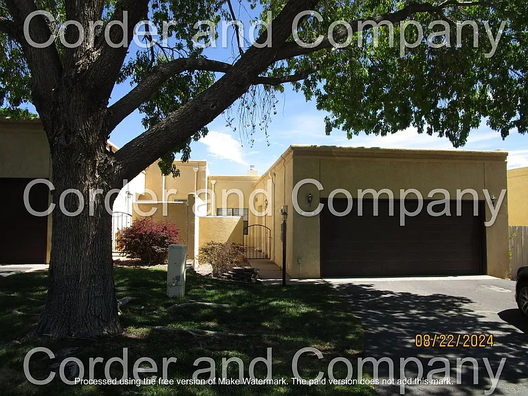 3345 Esplanade Cir SE — Photo 2