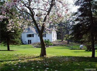 7643 Back Creek Rd, Hamburg, NY 14075