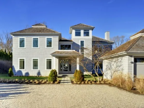https://photos.zillowstatic.com/fp/0f2048da6e0ffb1f23bc143f47dcb30f-p_e.webp