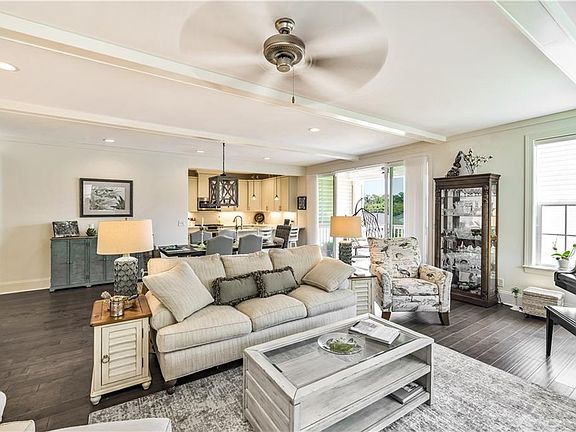 3rd image of 111 Gascoigne Ave Unit 303
