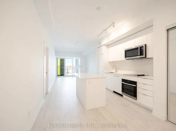 181 Sheppard Ave E #703, Toronto, ON M2N 0L9