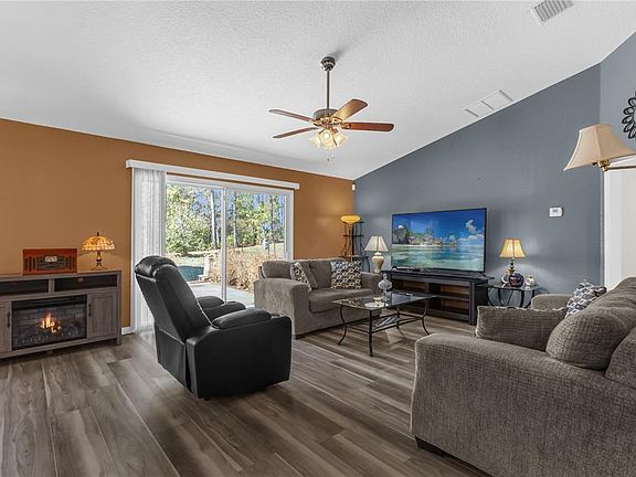 4th image of 8506 SW 136th Loop