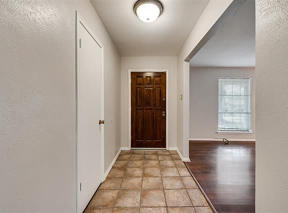 2nd image of 1316 Mount Vernon Dr