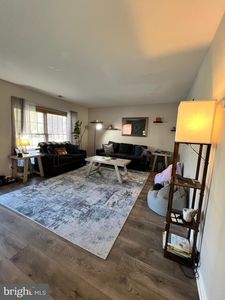 8 Barry Dr, Mantua, NJ, 08051