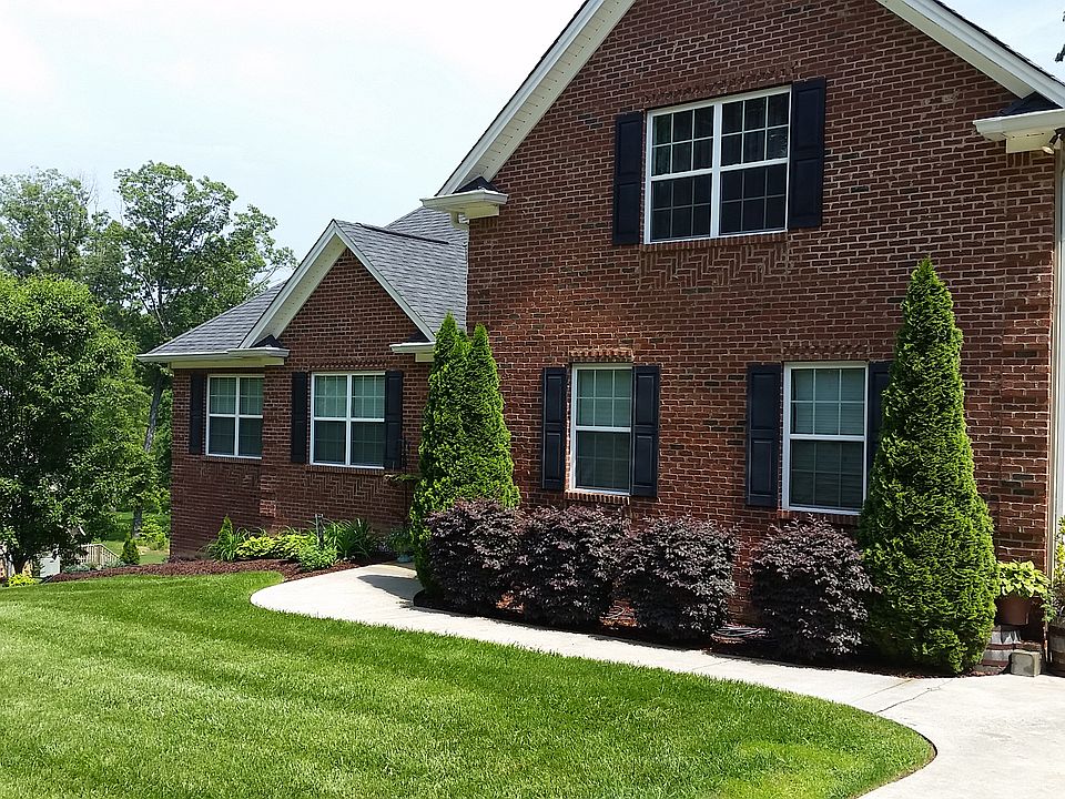 1st image of 264 Lower Woods Trl NE