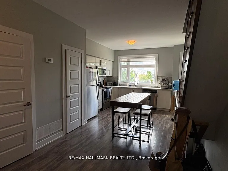 540 Essa Rd #48 — Photo 3