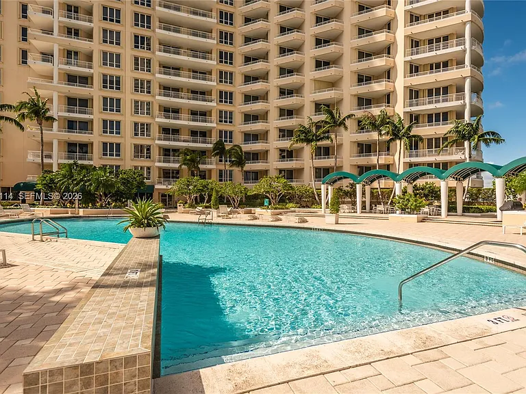 888 Brickell Key Dr #211 — Photo 24