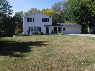 519 Licia Ln, Webster, NY 14580