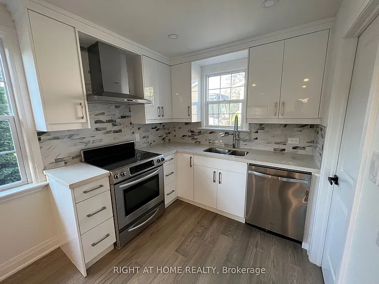 267 Rayners Rd — Photo 5