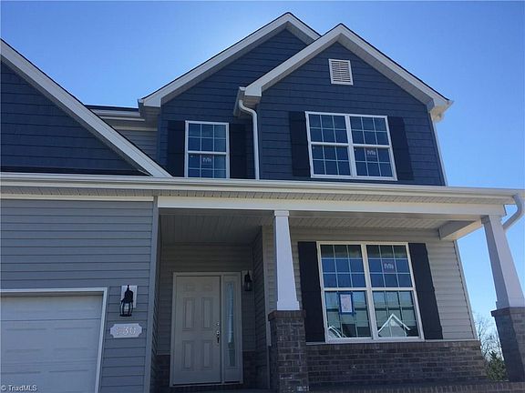 3rd image of 230 Ironwood Dr