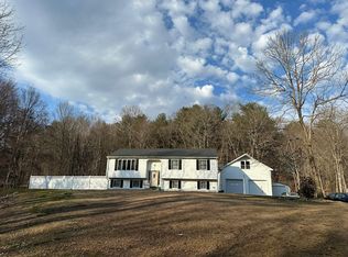 174 Charlton St, Oxford, MA 01540