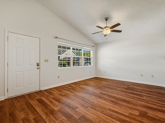 5th image of 142 Bayside Dr