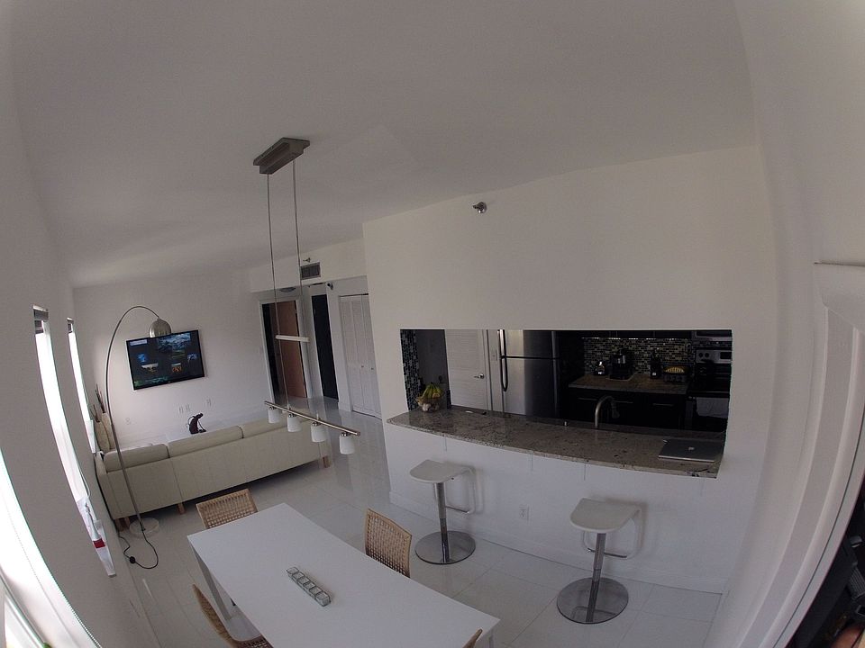1st image of 802 Euclid Ave APT 203