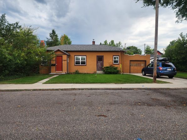 215 Fairview Ave